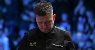 Tour Championship Sees Major Upsets: Ding Stuns World Champion Wilson, Selby Dominates Robertson