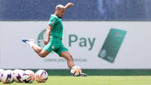 Palmeiras se reapresenta e Vitor Roque comenta primeiro gol na temporada