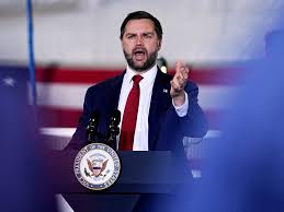 Kirjeenvaihtajan analyysi | J. D. Vancen suosio syöksyy – Onko Vancen presidenttiunelma mennyttä?