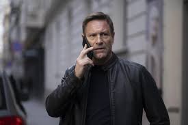Trend Google: chief of station