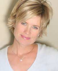 Actor Mary Beth Evans - photo