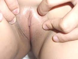 Hasil gambar untuk foto memek tembem perawan