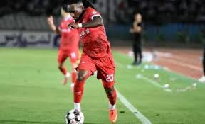 آخرین اخبار پرسپولیس در نقل و انتقالات از حواشی ستاره خارجی پرسپولیس / وحید هاشمیان خرید گران‌ قیمت را خط زد!