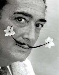 Eugenio Salvador Dalí. Genio del surrealismo,. Con alto nivel de egocentrismo. Ávido como el colibrí. Eugenio Salvador Dalí - salvador_dali