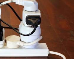 Use the correct power adapter