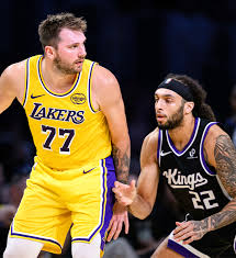 Lakers x Kings: onde assistir ao jogo de hoje da NBA ao vivo