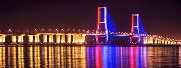 Image result for jembatan suramadu malam hari