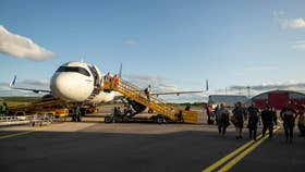 Experten: ”Sommaren är förstörd för flyget” – så ska du agera