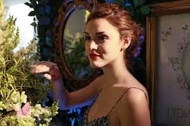 Resultado de imagem para fotos da Isabelle Drummond