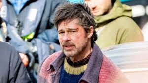 Brad Pitt: Das steckt hinter seinem Auftritt im Wuschel-Look