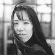 Ryoko Sekiguchi (1970) est née à Tokyo et vit à Paris depuis 1997, publie en japonais, est traduite en français, écrit en français également, donc publie en ... - shapeimage_15