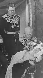 Kuninkaalliset | Ruotsin kuningas täyttää 80, eikä instituutio ole enää entisensä