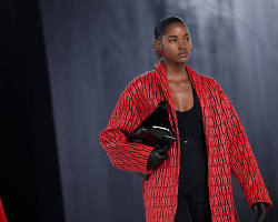 Statement sleeves fashion trend for fall 2023
