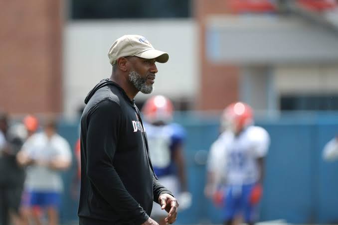 Florida assistant Corey Raymond is finding his footing with CBs, says LSU  split was maybe ‘a blessing’