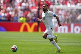 صلاح يكافئ نفسه في عيد ميلاده بإنجاز تاريخي في كأس العالم