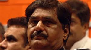 Munde was a staunch among his contemporaries in political area. Read more: Gopi Nath Munde, Narendrsa Modi, Rural Development Minister - gopi1