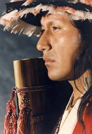 Carlos Escobar Pukara, indianischer Künstler vom Stamm der Aymaras am Titikaka See, stellt die geheimnisumwobene Welt der Inkas und ihre Nachkommen aus der ... - 120304__15_uhr__pukara_1