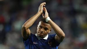 ¡Fortunas de otro planeta! La millonaria diferencia entre los salarios de Kylian Mbappé y Erling Haaland qu...