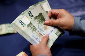 Advierte Fitch que México requiere mayor ajuste para estabilizar deuda