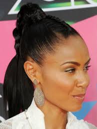 ... to bring us something a little unexpected on Nickelodeon&#39;s orange carpet: a modern interpretation of the famous I Dream of Jeannie high-slung ponytail. - 3749e94efd02e202_jada-