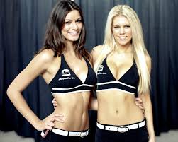 Resultado de imagem para ring girl ufc 2014