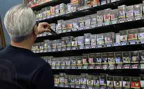 Prix du tabac : les tarifs changent à partir du 1er septembre avec des hausses, mais aussi des baisses — Le Parisien