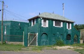 Exterior of Branch <b>Rickey Park</b>, Jul-2005. - OH-Portsmouth-Rickey-1