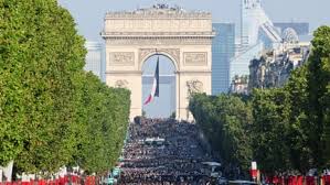 France hopes to send ‘strategic signal’ about Europe’s renewed military focus at Bastille Day celebrations – Europe live