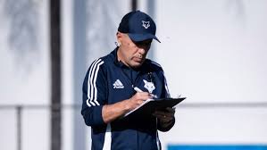 Cruzeiro football team preparing for a match
