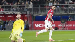 LIVE KNVB-beker: Troy Parrott deelt nieuwe dreun uit aan onmachtig Ajax