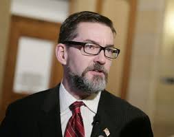 Scott Dibble, chief author of the bullying bill, argues that Minnesota&#39;s current anti-bullying law is among the weakest in the country and long overdue for ... - dibble-BULLY-w