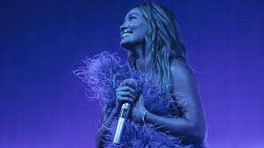 Hilary Duff Delights With Equal Parts Nostalgia and Evolution on The Lucky Me Tour: “Joyful, Fun and Extremely Rewarding”