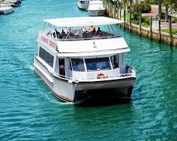 Gambar boat tour in Fort Lauderdale