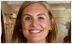 Who was Brooke Hanlon, NJ psychotherapist and fatal stabbing victim?