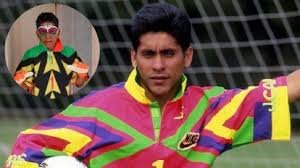 ¡Córtale mi chavo! Jorge Campos se disfraza del 'Súper Portero' de Eugenio Derbez y rompe las redes