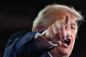 Governo Trump determina que imigrantes voltem a país de origem para solicitar green card nos EUA