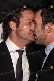 Photo Details; Caption: Nate Berkus and Carlos Huber Arriving at Out Magazine&#39;s 16th Annual ... - 9e66ac81b98bb05