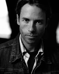 Résultat de recherche d'images pour "guy pearce"