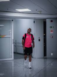 Del Valle chega ao Brasil, treinará no CT do Fluminense e não terá seu principal artilheiro contra Flamengo