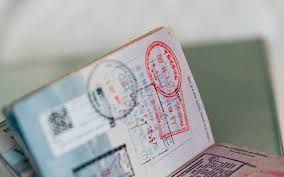 Từ tháng 11/2024, các quốc gia này sẽ bỏ đóng dấu lên hộ chiếu (passport) cho du khách