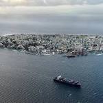 Promote dialogue between Maldives parties