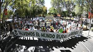 Espagne Rurale en Colère : Madrid Entend Enfin Leur Voix !