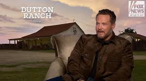 Ed Harris que estaba dispuesto a marcharse de Dutton Ranch después de sentirse engañado con respecto a su papel