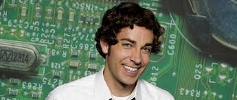 Zachary Levi als Chuck Bartowski in der NBC-Spionage-Comedy „Chuck“