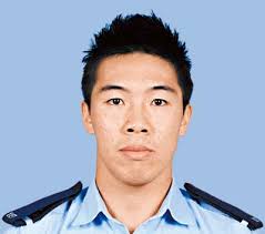 Tsang Hing-hung. Central District Police Constable, Mr Tsang has served in the Force for over ... - p01_27