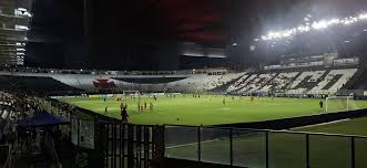 Veja fotos e vídeo da arquibancada de São Januário minutos antes do início do jogo