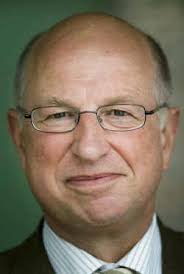 GENT - Gents afscheidnemend burgemeester Frank Beke (sp.a) krijgt op 22 december een groots afscheidsfeest aangeboden van Gentse artiesten, politici, ... - beke57.MM