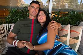 Georgina Rodríguez responde a las críticas y revela el consejo de Cristiano Ronaldo cuando la llamaron “gorda”