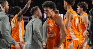 Bishop Boswell transferring to Maryland from Tennessee basketball
