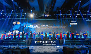 Khai mạc Triển lãm các sản phẩm, dịch vụ khởi nghiệp sáng tạo tại Techfest Việt Nam 2024